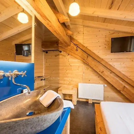 Landgasthof Kreuz بيت ريفي 3*