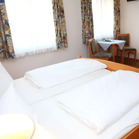 بيت ريفي Landgasthof Kreuz كونستانز