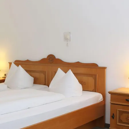 بيت ريفي Landgasthof Kreuz كونستانز