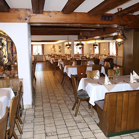 بيت ريفي Landgasthof Kreuz 3*