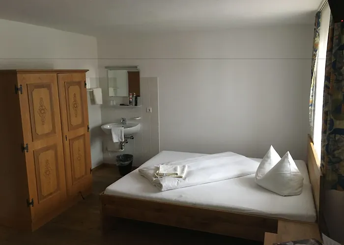 Landgasthof Kreuz Kostnice